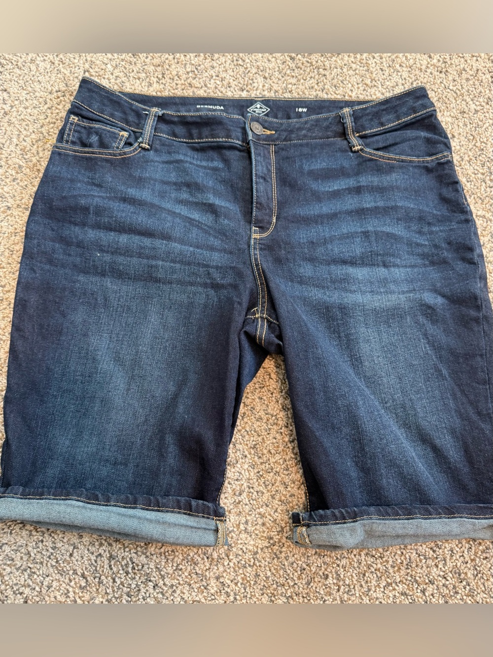 18W St Johns Bay Denim Bermuda Shorts Stretch Plus Size Dark Wash Jean Women’s